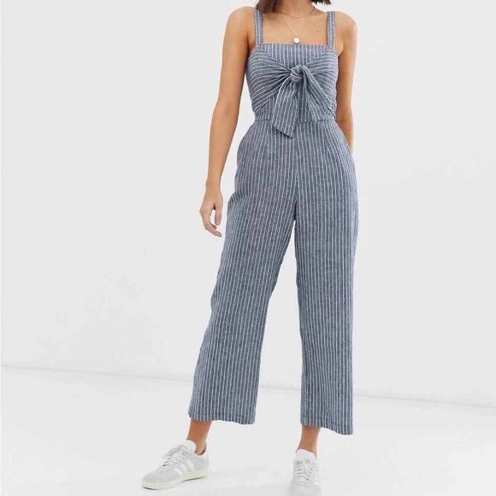 Abercrombie // Tie Front Junpsuit